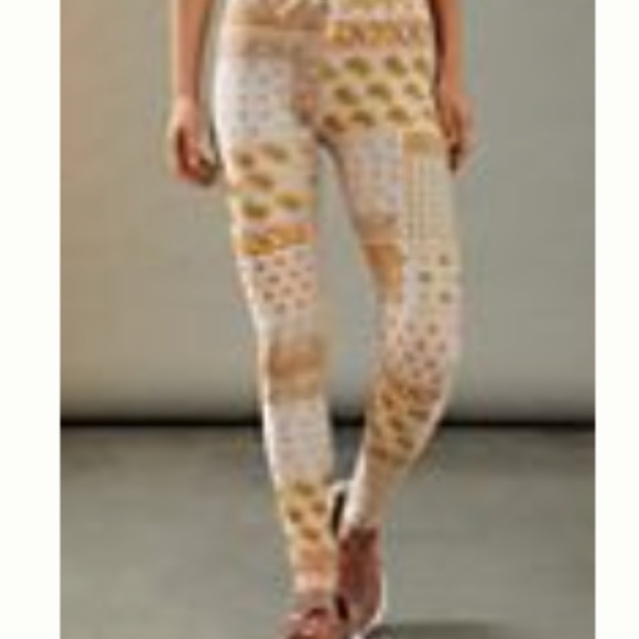 Anthropologie- Upside Bandana Yoga leggings NWT - Picture 7 of 7